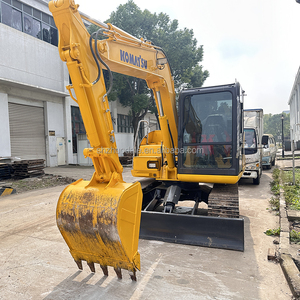 Excavatrice sur chenilles compacte Komatsu PC70-8 d'occasion, 7 tonnes, d'origine japonaise, en bon état - Product Image 2