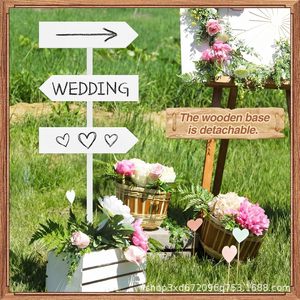 Panneau de signalisation en bois pour extérieur, panneau de mariage en bois massif pour pelouse, cadre de guidage routier en bois - Product Image 2