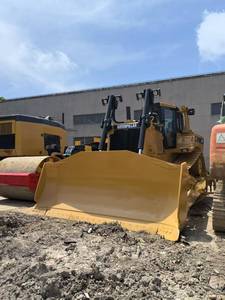 Bulldozer CAT D8R 100% original con motor Caterpillar, equipo de construcción usado. - Product Image 6