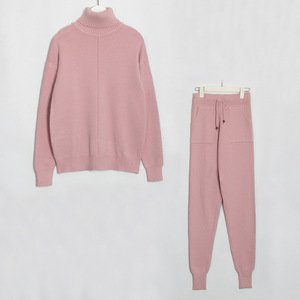 Ensemble de vêtements pour femmes K746, pull à col roulé à manches longues en tricot + pantalon long avec poches, ensemble 2 pièces, costume d'hiver - Product Image 1
