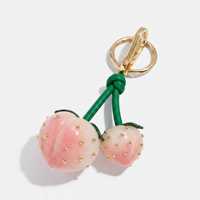 Nieuwe Fruit Serie Kersen Perzik Metalen Sleutelhanger Mode Gepersonaliseerde Veelzijdige Tas Charm Handtas Hangertje Accessoires