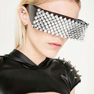 Gafas de Sol de Lujo 2022 para Hombre y Mujer, Gafas de Sol con Diamantes Extra Grandes, Lentes de una Pieza con Forma de Escudo, Gafas de Sol para Fiesta - Product Image 1