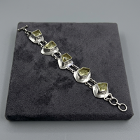 Klassisches 925 Silber Peridot Armband Geometrische Fassung Kettenarmband Unisex Alltagsaccessoire