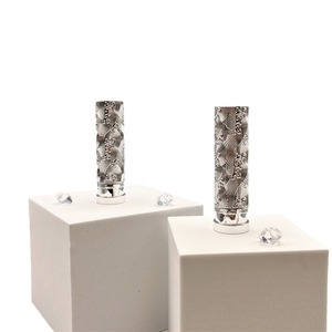 Contenitore per Rossetto Rotondo Intagliato Stile <span class=keywords><strong>Vintage</strong></span> OEM, Contenitore per Lucidalabbra Personalizzato Stile Cinese, Balsamo Labbra Ricaricabile per Trucco Fai-da-Te - Product Image 6