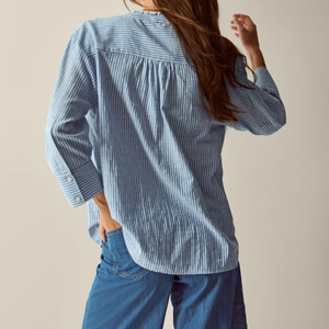 Camicetta Casual da Donna Oversize Vintage <span class=keywords><strong>a</strong></span> <span class=keywords><strong>Righe</strong></span> <span class=keywords><strong>Blu</strong></span> <span class=keywords><strong>e</strong></span> Bianche con Colletto Rialzato, Maniche <span class=keywords><strong>a</strong></span> 3/4 <span class=keywords><strong>e</strong></span> Dettaglio Arricciato sul Retro - Product Image 2