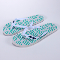 Tongs personnalisables Sandales de plage pour hôtel Tongs pour hôtel Tongs pour hôtel Chaussons en caoutchouc Tongs de plage d'été avec logo