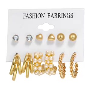 2026 6 paires/ensemble Boucles d'oreilles tendance en perles plaquées or, ensemble géométrique pour femmes et jeunes filles, bijoux - Product Image 4