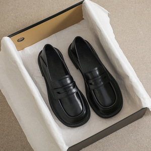 Nouvelles chaussures en cuir noir d'automne <span class=keywords><strong>2022</strong></span> <span class=keywords><strong>mocassins</strong></span> à talons épais pour femmes, chaussures à bout rond pour femmes - Product Image 3