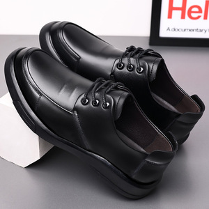 รองเท้าหนังวัวแท้บุรุษ แบบผูกเชือก หัวมน ระบายอากาศได้ดี เหมาะสำหรับใส่ทำงานหรือลำลอง ส้นเตี้ย พื้นยาง - Product Image 4