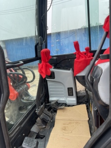 Mini pelle sur chenilles U55-4 d'occasion originale 2022 de 5 tonnes avec composants de base-roulement de pompe à engrenages de moteur à vendre - Product Image 5