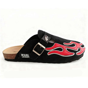 Pantuflas Personalizadas de Gamuza Negra con Diseño de Llama Roja, Punta Abierta, Hebilla, Suela de Goma Antideslizante, para Todas las Temporadas - Product Image 2