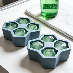 Nueva llegada: Bandejas de silicona para cubitos de hielo con tapa, fáciles de desmoldar, con formas personalizables y para bolas de hielo. - Product Image 6
