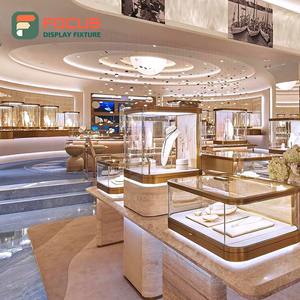 Étagères en verre de haute qualité, cadre en métal, base en bois, multi-niveaux, verrouillable, éclairage LED rotatif, vitrine de luxe en diamant - Product Image 4