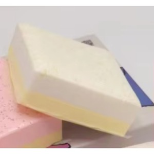 NUEVO Juguete Antiestrés de PU con Forma de Cupcake de Leche Viral de Instagram, Temática de Comida, para Niños y Adultos, Mejora el Estado de Ánimo - Product Image 3