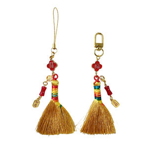 จี้ไม้กวาด<span class=keywords><strong>สี</strong></span>ทองสีสันสดใสพวงกุญแจห้อย<span class=keywords><strong>โทรศัพท์</strong></span>มือถือเป็น<span class=keywords><strong>มงคล</strong></span>เครื่องประดับประเทศ - Product Image 1