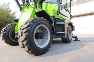 Chargeuse-pelleteuse fiable adaptée aux travaux municipaux et à la rénovation agricole, avec une efficacité élevée et un taux de défaillance faible - Product Image 6