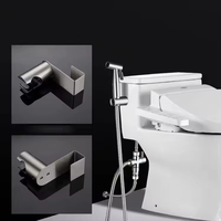 YF 2026 Nouveauté : Ensemble de pulvérisateur de bidet mural moderne en acier inoxydable 304, jet vertical, tuyau flexible, idéal pour toilettes et cuisine