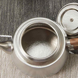 Bollitore per tè Chai di alta qualità per la preparazione sul fornello con filtro a rete fine, beccuccio antigoccia e comoda impugnatura resistente al calore - Product Image 4
