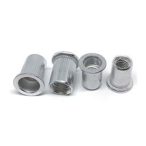 Écrou <span class=keywords><strong>à</strong></span> Vis Mâle <span class=keywords><strong>à</strong></span> Droite en Acier Inoxydable Zingué Classes 4.8 & 6.8 Métrique/Imperial M3 pour Usage Industriel - Product Image 5