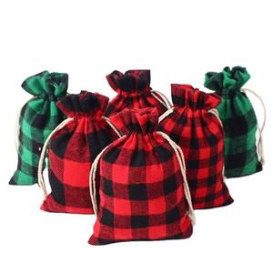 2700350 <b>Christmas</b> Envelope Canvas Jute Jewelry <b>Gifts</b> <b>Bags</b> Jewellery Pouch for Necklace. - Product Image 1