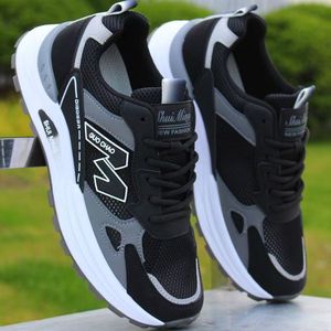Chaussures de sport pour étudiants, respirantes, légères, pour la course en plein air, multifonctionnelles, à semelle souple, antidérapantes, résistantes à l'usure, décontractées pour hommes - Product Image 3