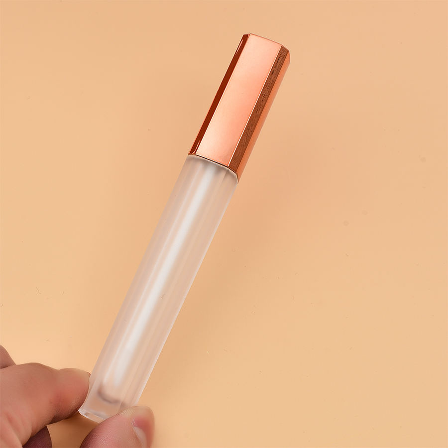 Bouteille mate en or rose