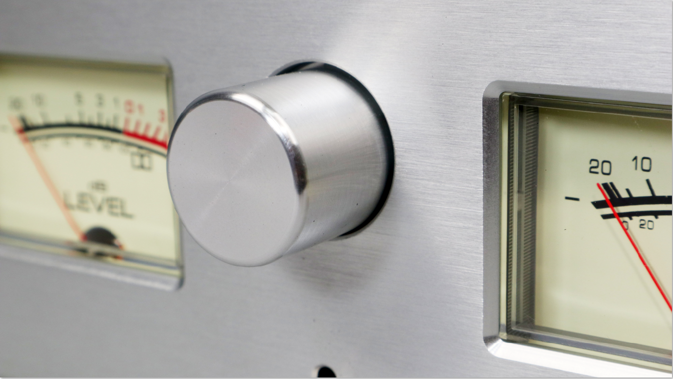 stereo amplifier enclosure