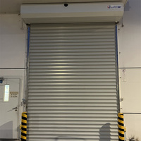 Porte à enroulement électrique en acier pour entrepôt, garage, magasin de détail, panneaux durables, moteur silencieux, résistant au vent, imperméable, CE