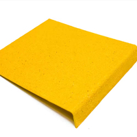 Revêtement de marche d'escalier antidérapant en PRV (Plastique Renforcé de Fibres) pour escaliers industriels, plateformes et passerelles de sécurité