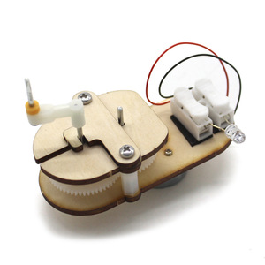 Kit scientifique d'expérimentation avec générateur à manivelle, modèle en bois, fonctionnement manuel, éducation STEM pour enfants de 7 à 9 ans - Product Image 4