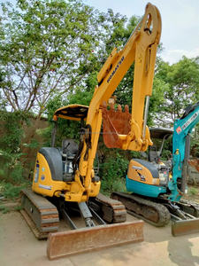 Mini pelle KOMATSU PC35 d'occasion japonaise avec chenille en caoutchouc de 3 tonnes, faible durée de fonctionnement, bonne condition, certifiée EPA CE - Product Image 3