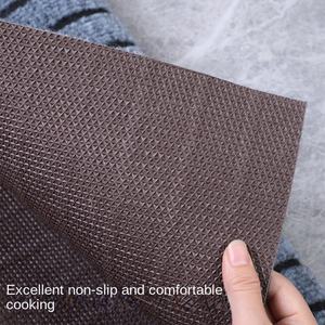 Tapis de cuisine en TPR écologique à poils courts, antidérapant, résistant à l'huile, avec design à rainures longues, style nordique - Product Image 4