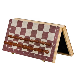 Set di <span class=keywords><strong>Scacchi</strong></span> Portatile Pieghevole per <span class=keywords><strong>Principianti</strong></span> e Bambini, Scacchiera Magnetica in Legno Massiccio - Product Image 1