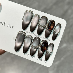 Faux ongles à presser œil de chat français, <span class=keywords><strong>violet</strong></span> <span class=keywords><strong>foncé</strong></span> galaxie, faits main, avec accents dégradés nude et petits strass, amovibles, ultra-fins, artificiels - Product Image 1