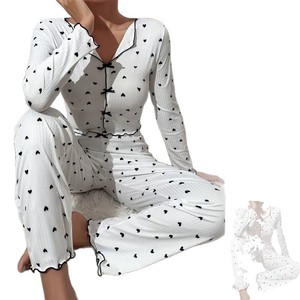 Ensemble de vêtements de détente transfrontalier européen et américain le plus vendu, pyjama à manches longues et col imprimé cœur pour femmes, disponible - Product Image 5