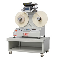 Machine automatique de rembobinage de papier à entraînement moteur pour bandage de crêpe avec compteur et contrôleur de tension