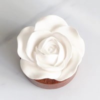 Diffuseur d'arômes en pierre parfumée à la rose avec base en bois, désodorisant de voiture, ornement créatif d'aromathérapie pour la maison