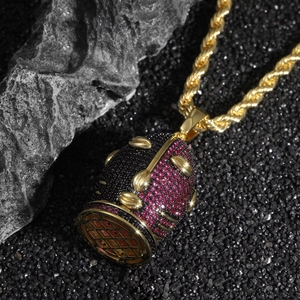 Collier Hip-Hop Plaqué Or avec Pendentif Iced Out et Pierres Noires et Blanches pour Hommes, Bijou de <span class=keywords><strong>Rappeur</strong></span>, Vente en Gros Usine, Cadeau - Product Image 3