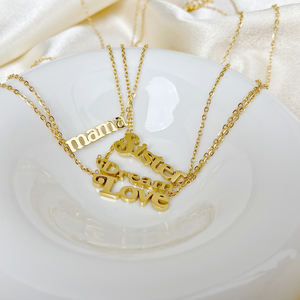 Gioielli alla Moda 2025 Collana in Acciaio al Titanio Placcato con Ciondolo Personalizzato 'Mama/Love/Sister/Dream' in Oro 18K - Product Image 1