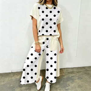 Set Due Pezzi Personalizzato da <span class=keywords><strong>Donna</strong></span>: T-Shirt Larga con Collo Tondo a Pois e Blocchi di Colore, Pantaloni a Gamba Larga con Tasche e Cordoncino - Produzione su Misura - Product Image 5