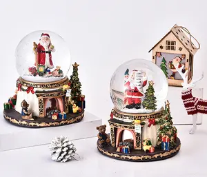 圣诞男子与黄金在圣诞节中间雪球球树脂玻璃水晶球装饰雪球球圣诞礼物