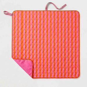 Custom Print Waterproof Quilted Pongee Camping Picnic Blanket <b>Roll</b>-Up With Wrist Strap Lightweight Foldable Outdoor <b>Mat</b> - Product Image 4