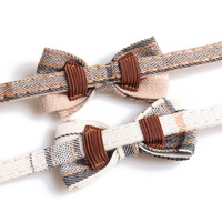 Collier pour chat en coton à carreaux réglable, prêt à expédier, avec bandana et nœud papillon, style anglais élégant, vente en gros