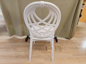 Sillas Chavari <span class=keywords><strong>de</strong></span> <span class=keywords><strong>resina</strong></span> blanca apilables al por mayor, sillas Chivari <span class=keywords><strong>de</strong></span> hotel, sillas Chiavari <span class=keywords><strong>de</strong></span> plástico para eventos, bodas - Product Image 4