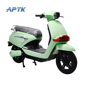 APTK Nouvelle Moto Électrique Classique 60/72V 20/32AH CKD, Scooter Électrique Économique, Vitesse 25-45KM/H, Autonomie 50-60km - Product Image 5