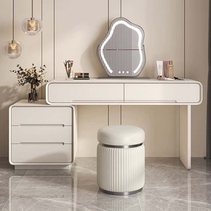 أثاث غرفة نوم طاولة تزيين زاوية قابلة للطي مع طاولة زينة مرآة Led - Product Image 1