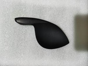 อุปกรณ์ไวโอลินคุณภาพสูงราคาส่ง ที่รองคางไวโอลินแบบสังเคราะห์ กันน้ำ ทนทาน รุ่น PP-V71 - Product Image 2