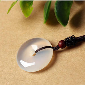 Liontin kalung pasangan liontin giok wanita pria trendi gesper keamanan batu akik es Brazil liontin kalung Budha laut - Product Image 4