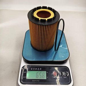 Filtro de aceite de alta calidad a precio de fábrica 021115562A 021115562a HU932/6N E 1001HD28 A1041800609 1041800609 para Audi - Product Image 6