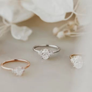 Bague de fiançailles ovale en or véritable 14 carats avec moissanite VVS de <span class=keywords><strong>2</strong></span> carats pour femme MaiYi - Product Image 2